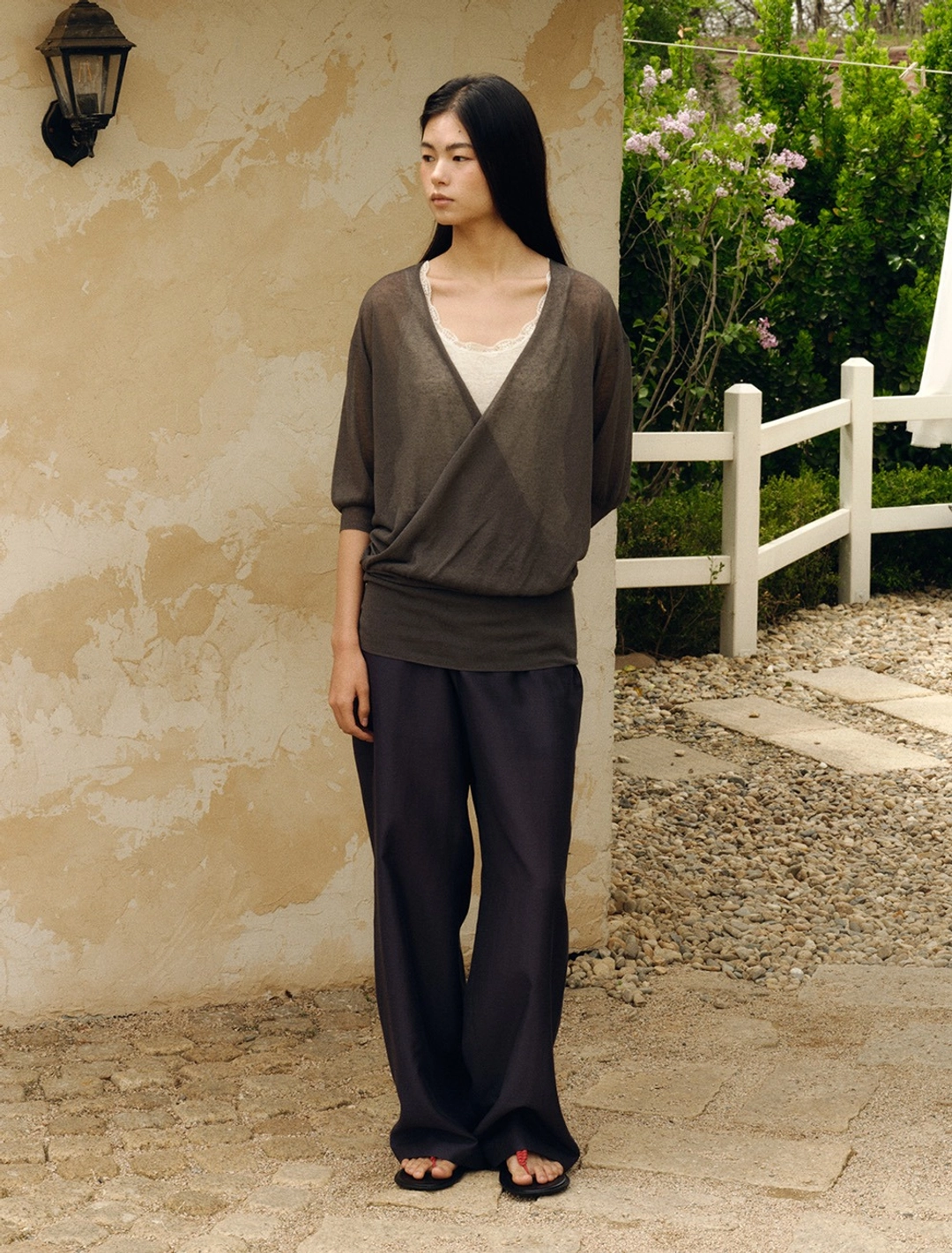 솔티페블 SHEER WRAP KNIT TOP [CHARCOAL] 상품 이미지 2