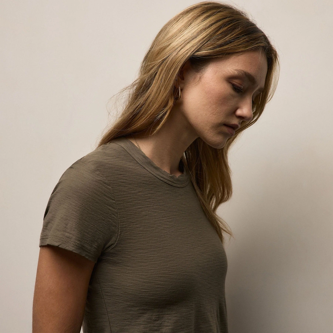 제임스펄스 Sheer Slub Crew Neck Tee - Army Green 상품 이미지 3