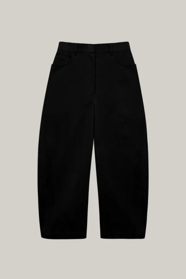 Tuck Detailed Curved Trousers (black)