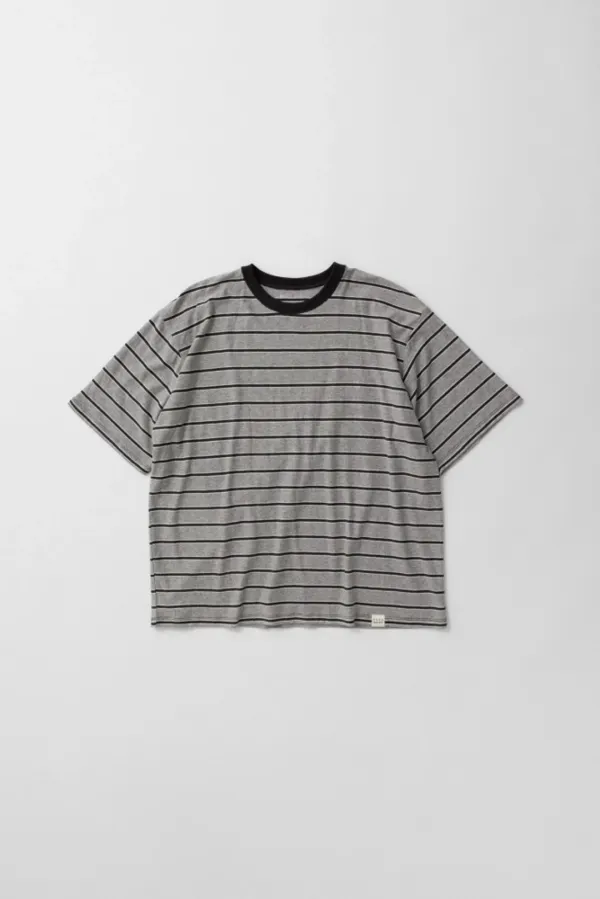 3rd) relaxed t-sh (grey stripe)