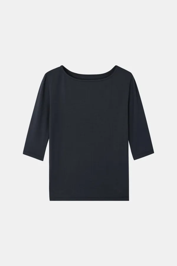 Finca Boat Neck Tee in Navy