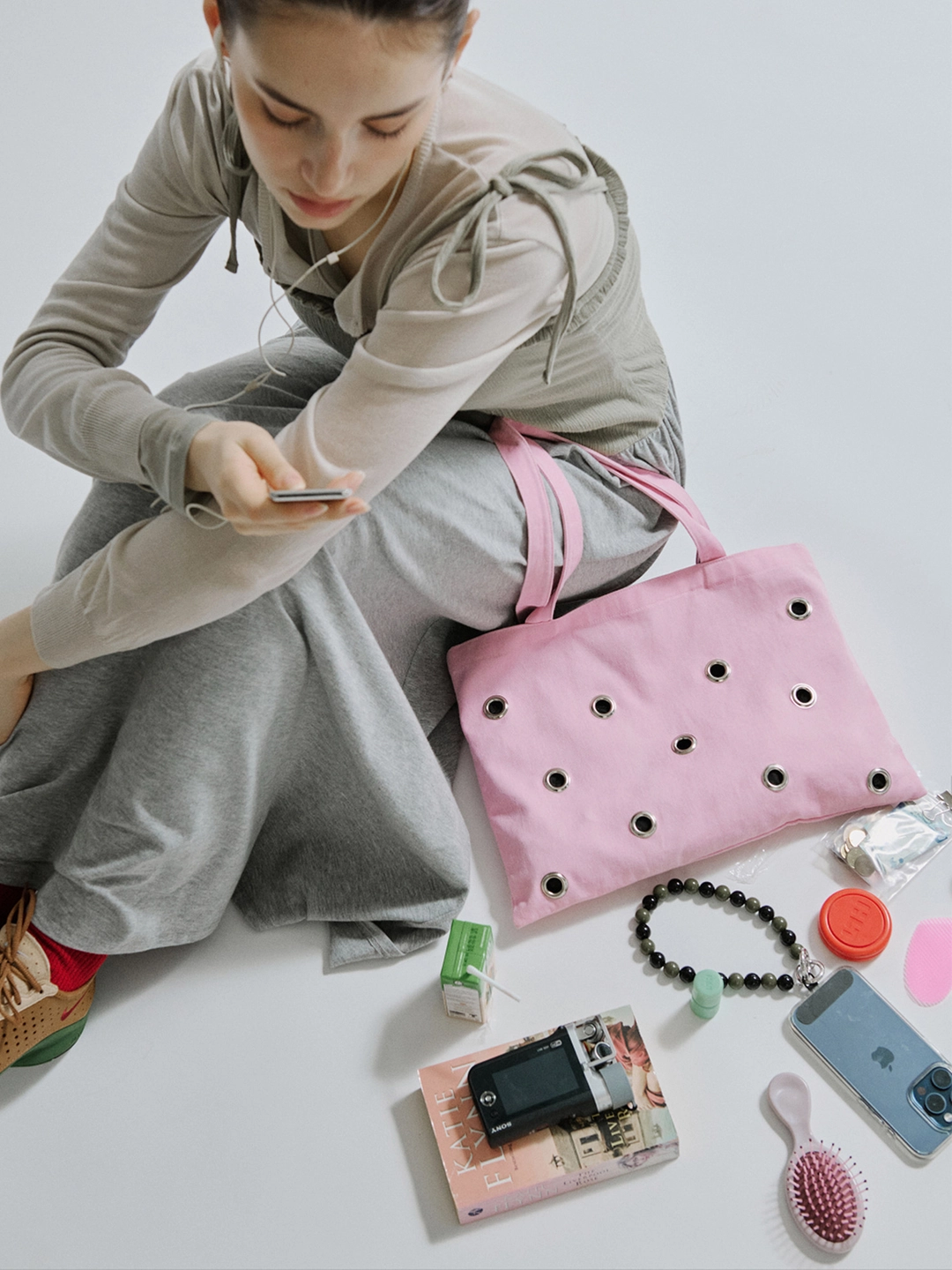 포에브 Eyelet Canvas Bag [4 color] 상품 이미지 3