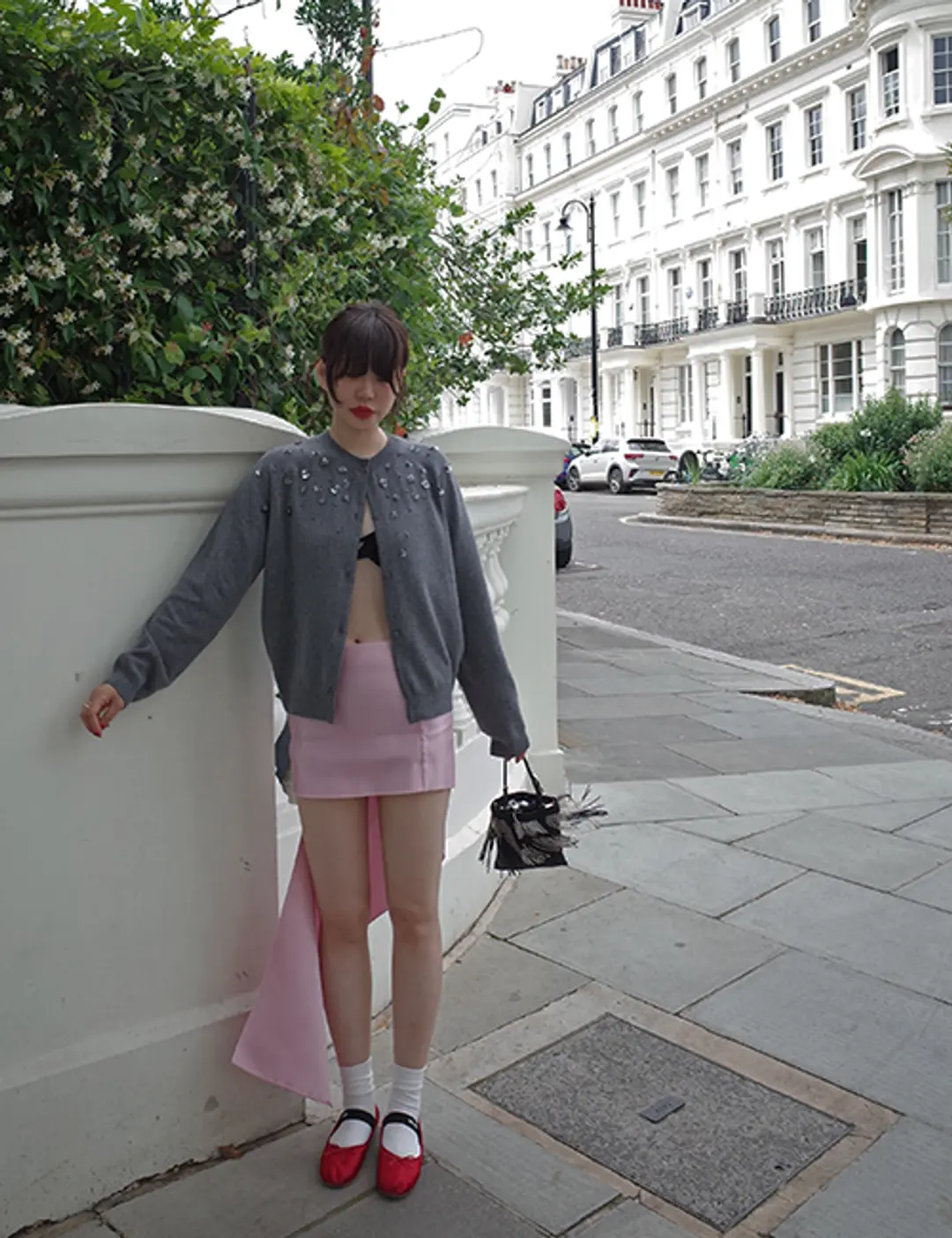 프레클 (handmade)beads flower cardigan in gray 상품 이미지 2