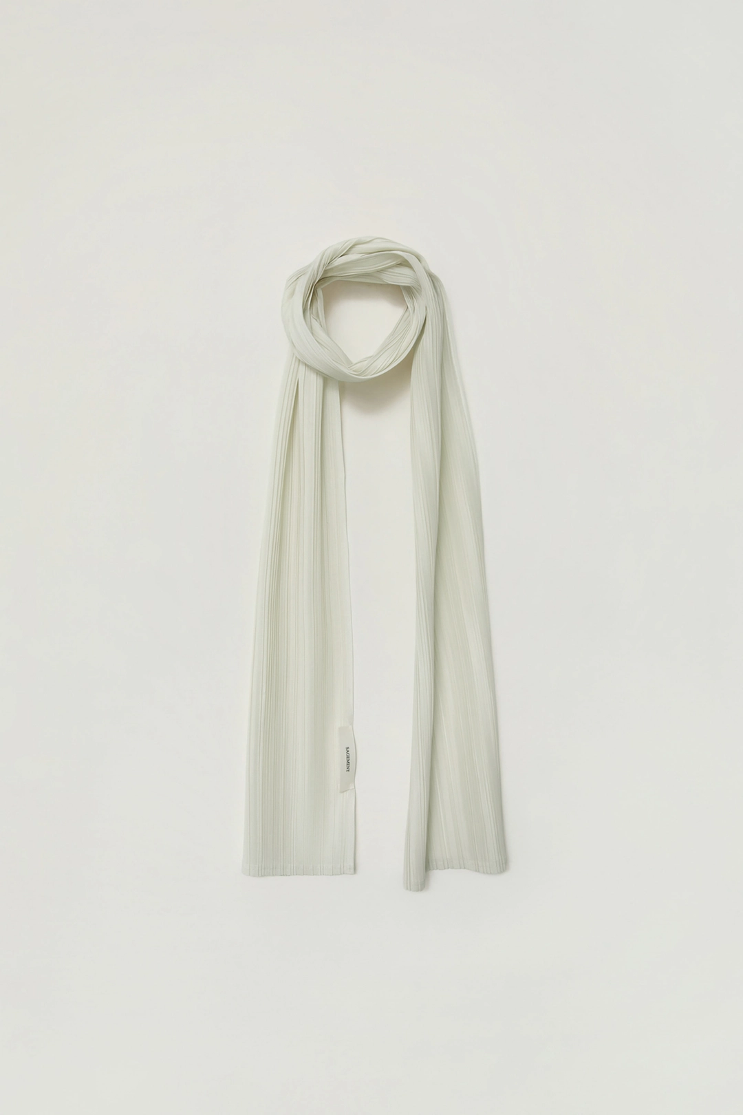 세이지먼트 LYRA LINE PLEATED SCARF_IVORY 상품 이미지 1