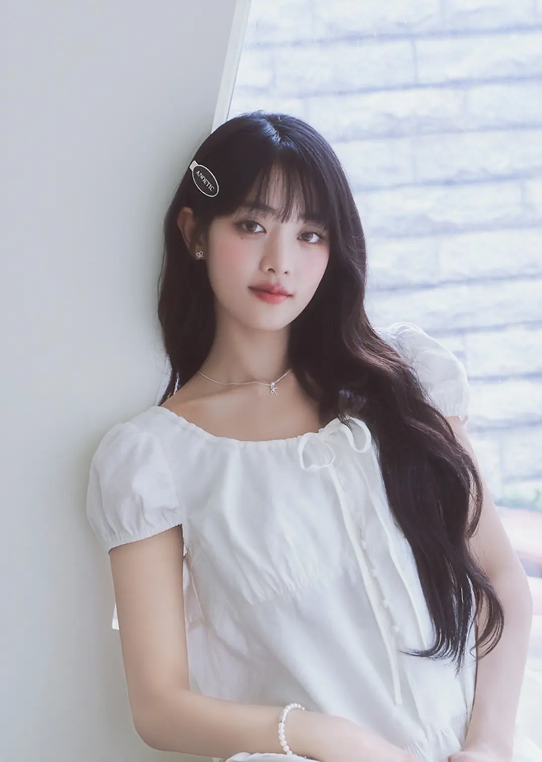 아노에틱 VOLUME SLEEVE RIBBON BLOUSE_WHITE 상품 이미지 1