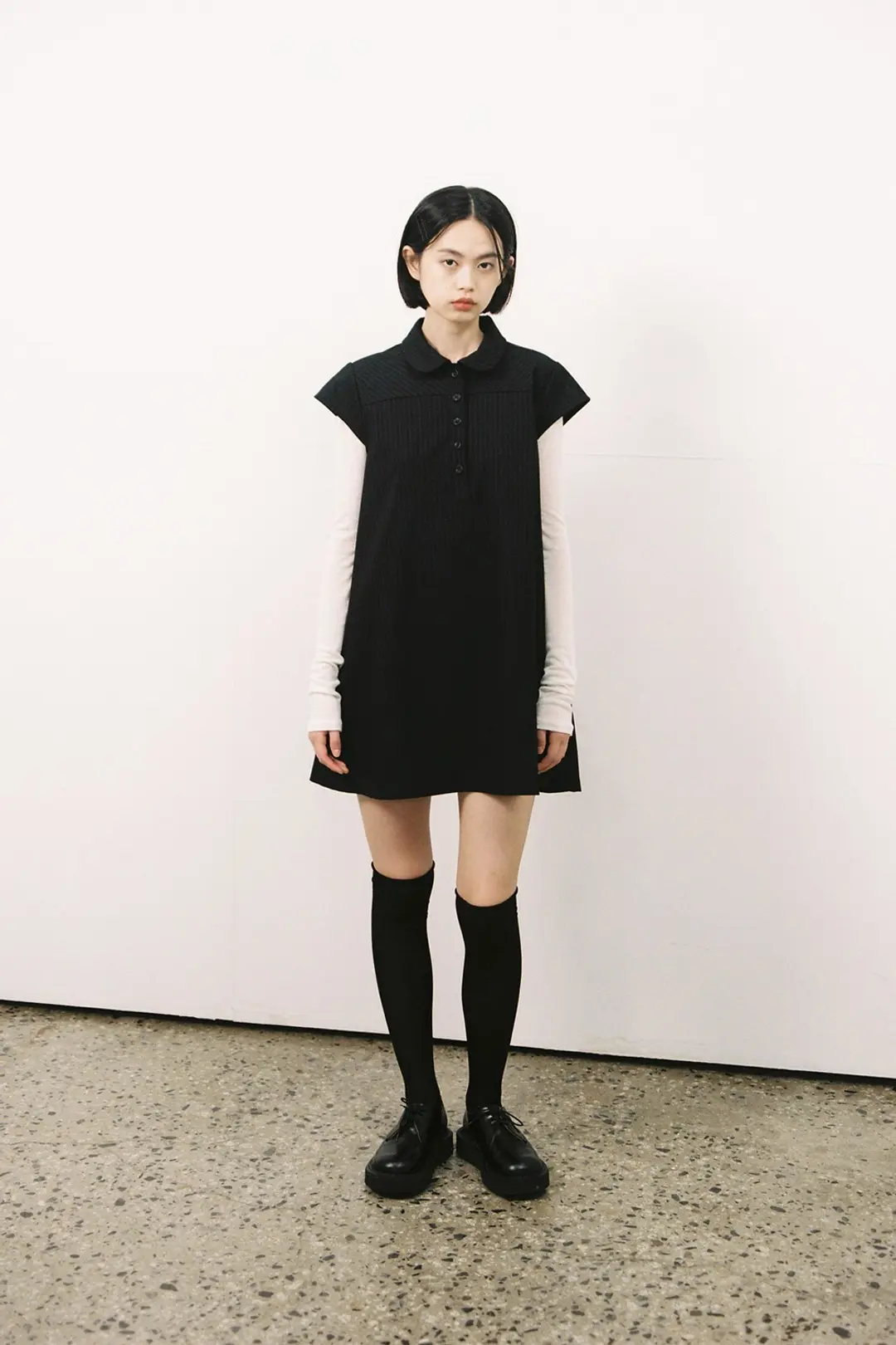 오헤시오 STRIPE A-LINE MINI DRESS, BLACK 상품 이미지 2