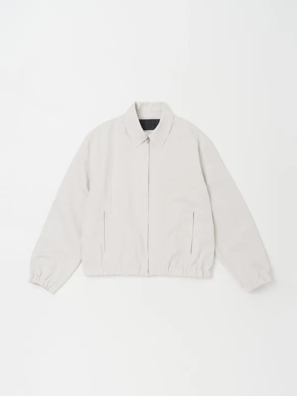 MINIMAL BLOUSON JACKET IN DOVE