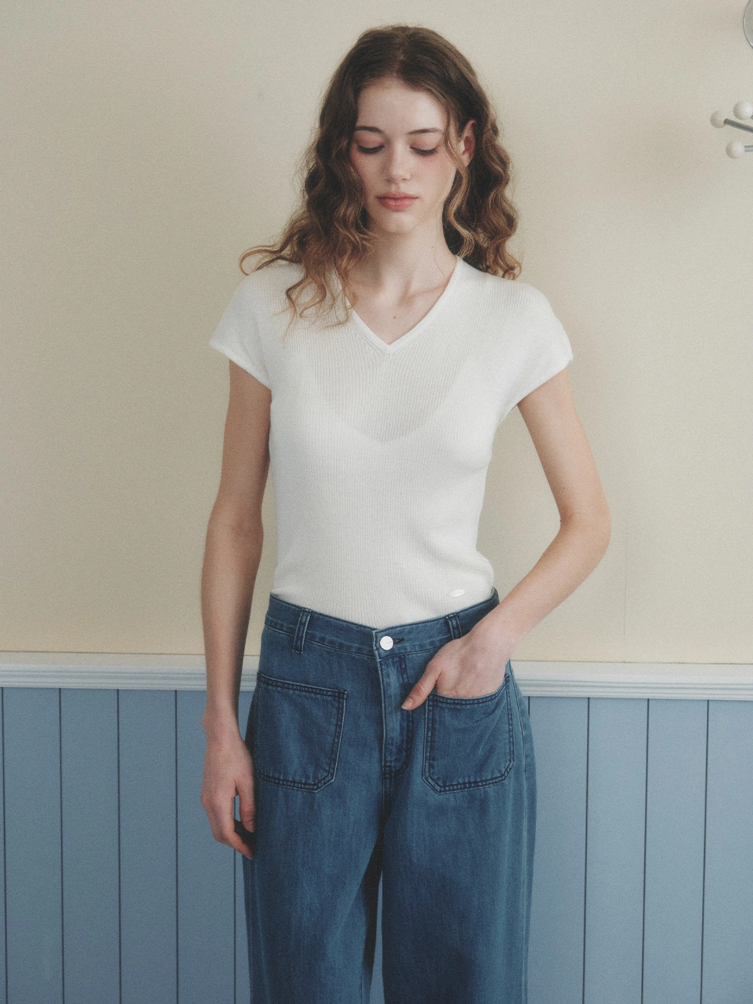 르니나 LONDI v-neck wool knit_ivory(7/28 예약배송) 상품 이미지 2