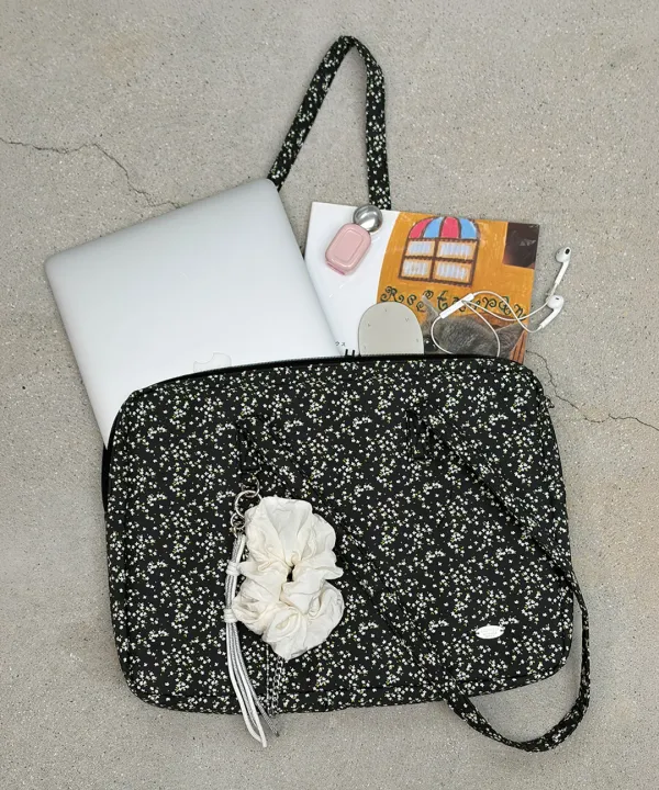 PATTERN LAPTOP BAG FLORAL BLACK