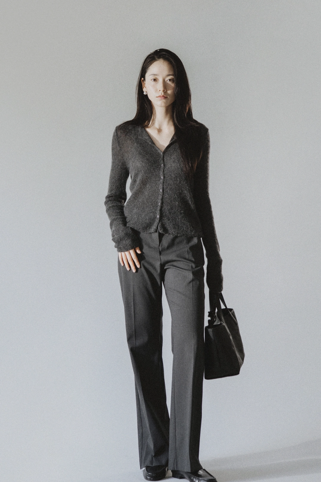 스앨더 30156_Pinstripe Semi-Bootcut Trousers 상품 이미지 2
