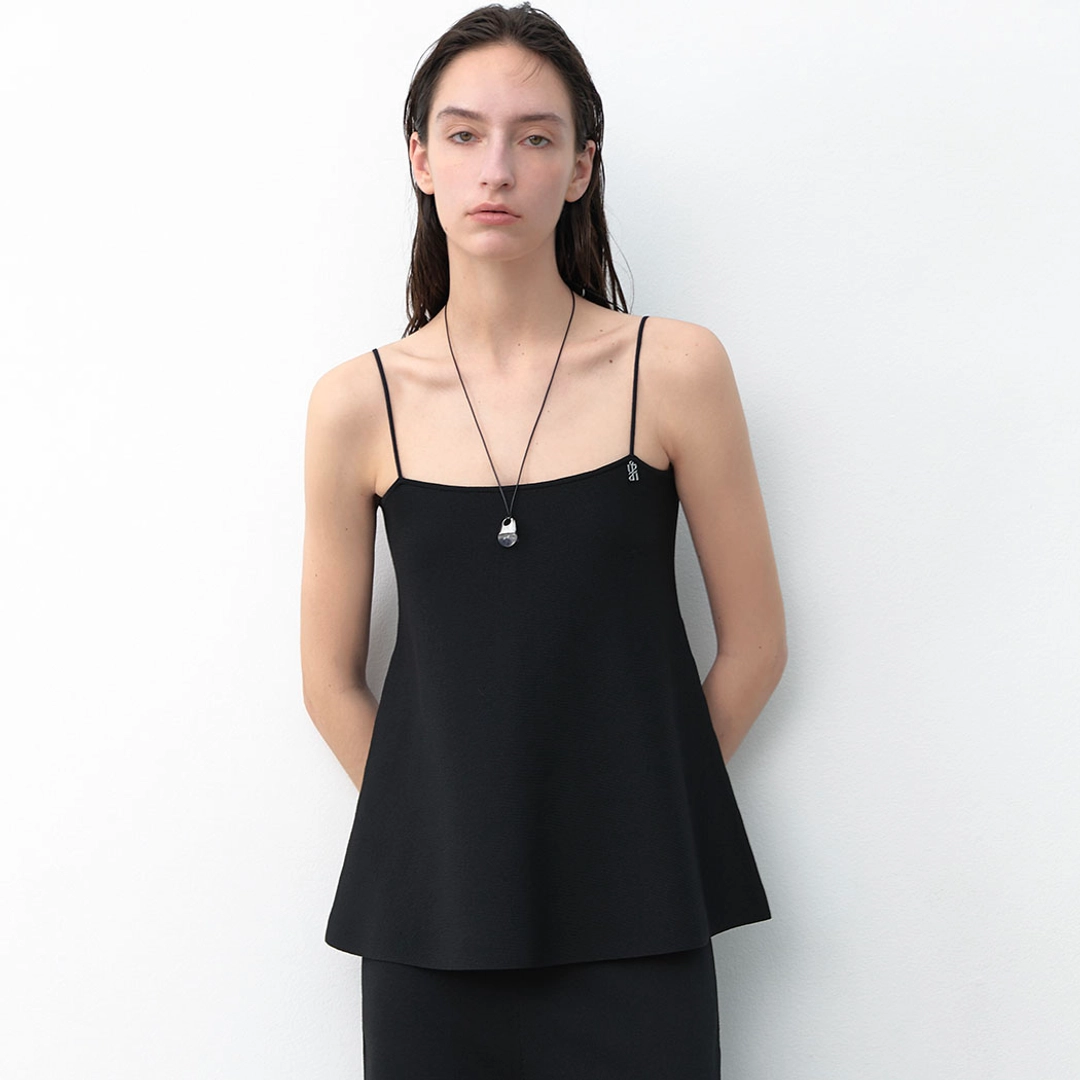 아뜰리에 나인 (T-7030)ANNA FLARE SET-UP SLEEVELESS KNIT 상품 이미지 2
