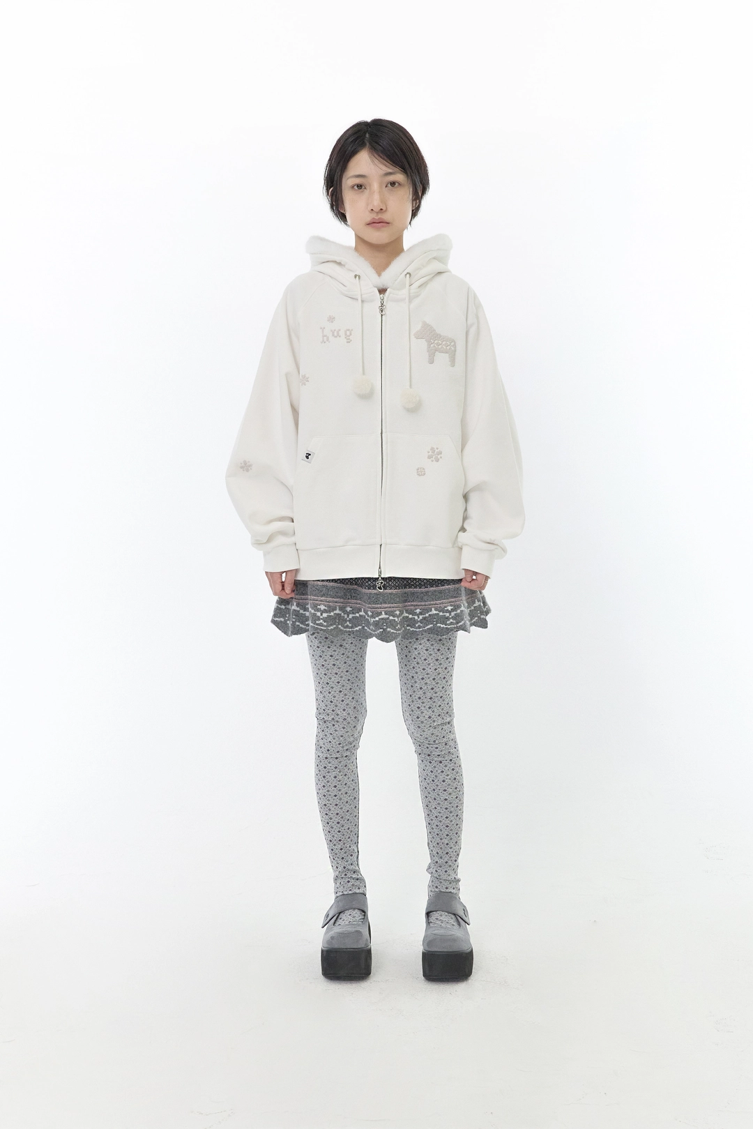허그유어스킨 Pixel fur hoodie zip-up (White) 상품 이미지 2