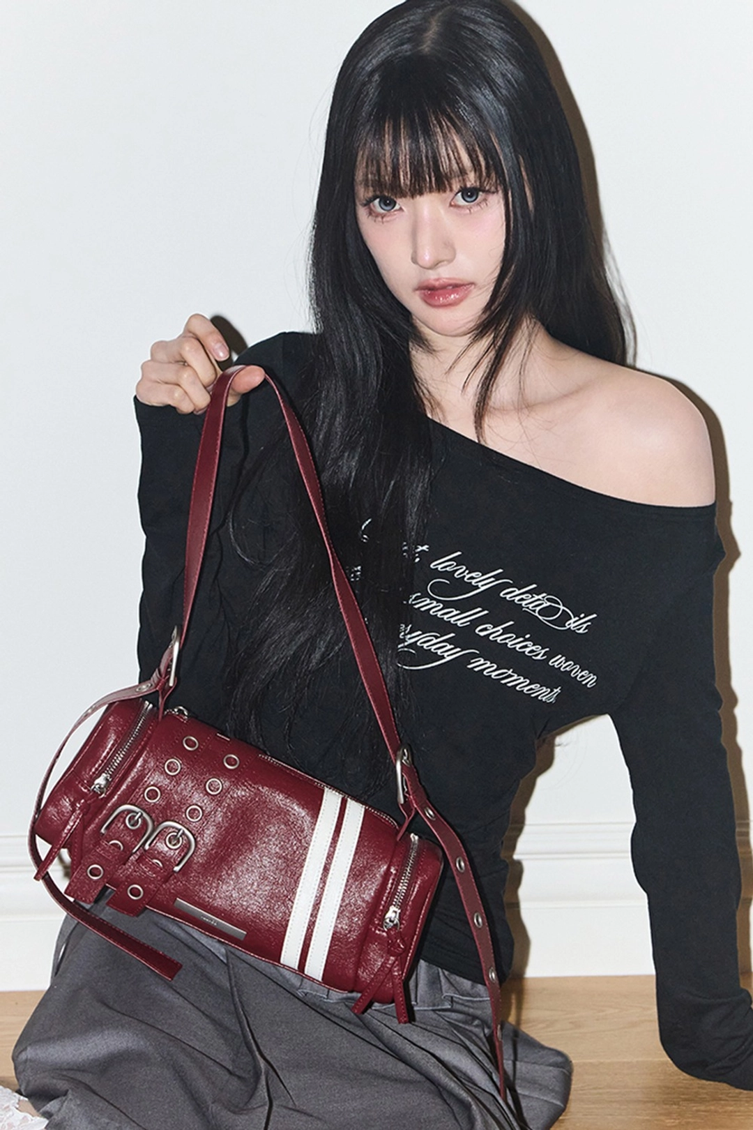 일리고 라인 버클 실린더 백 버건디 상품 이미지 2