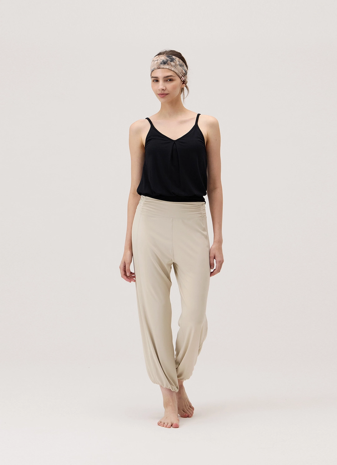 부디무드라 Pleats shirring sleeveless_Black 상품 이미지 1
