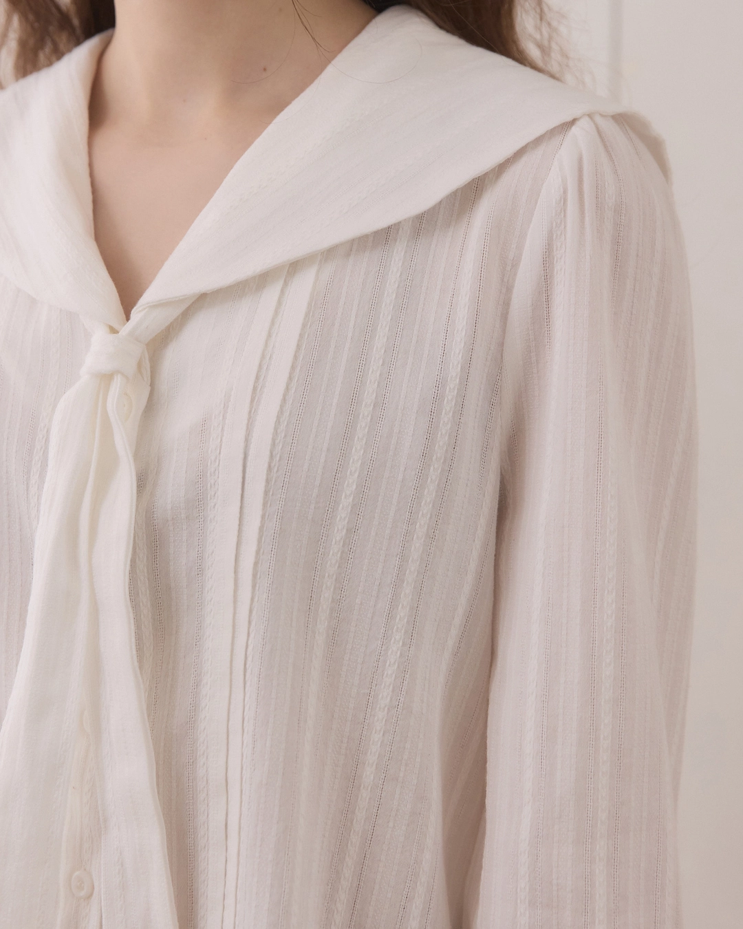 어다울 Sailor tie stripe blouse - white 상품 이미지 3