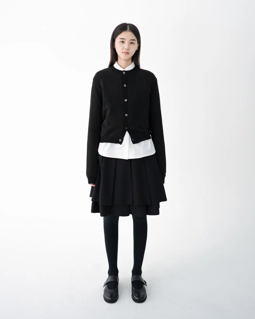 유노이아 crew neck knit cardigan 상품 이미지 2
