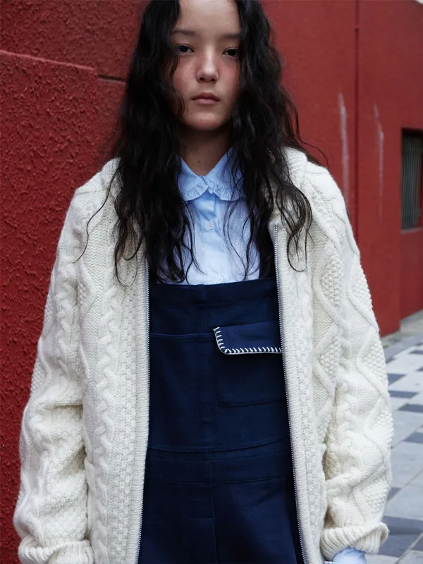 The Cowichan Sweater Granma Ivory_F234KN06