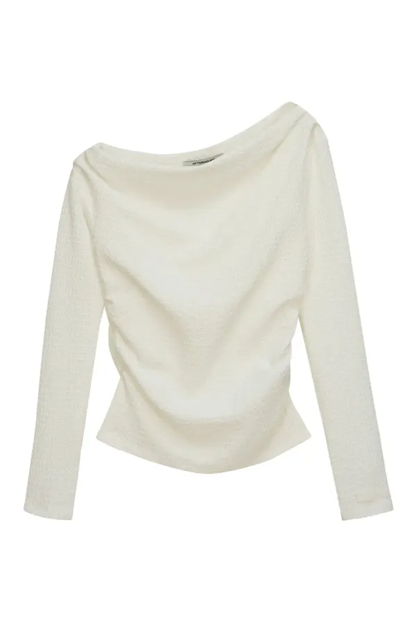 OFF-SHOULDER SHIRRING TOP (IVORY)