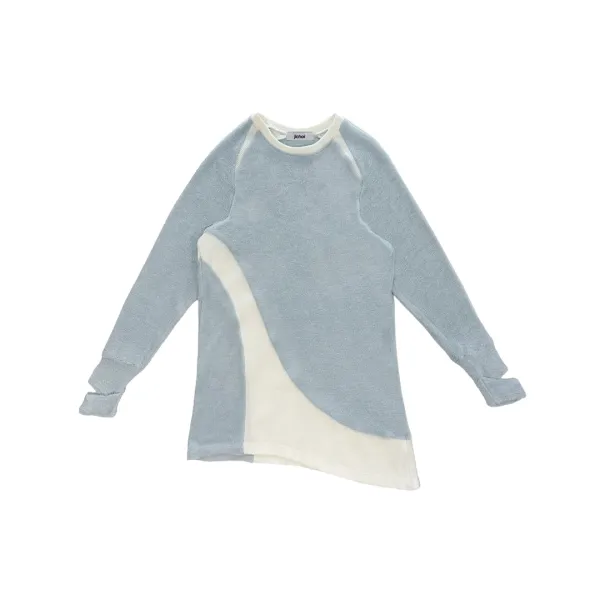 AW24 CURVED RAGLAN SWEATER (DAY SKY)