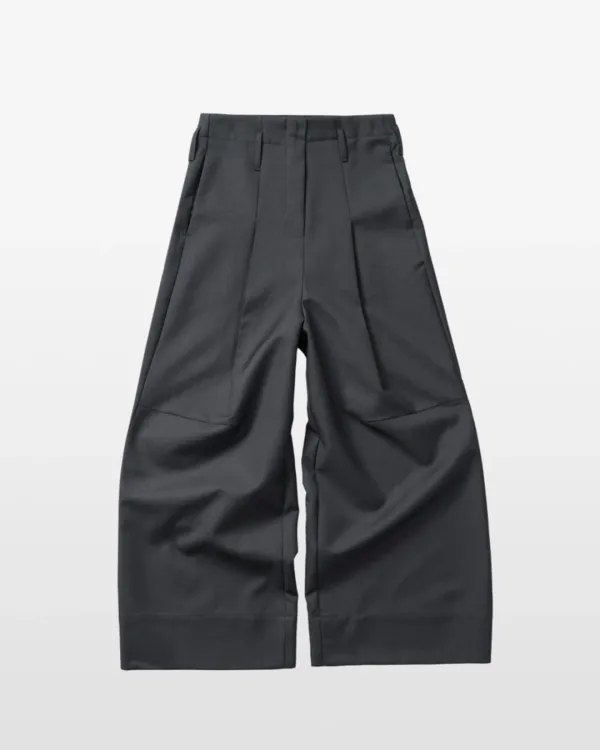 STRUCTURED PINTUCK SLACKS (CHARCOAL)