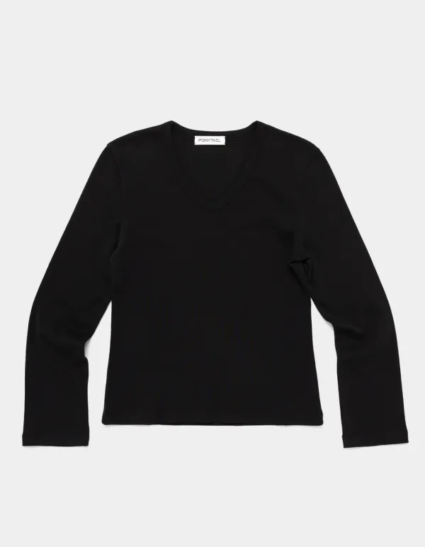 Banny V-Neck  T-Shirt (Black)