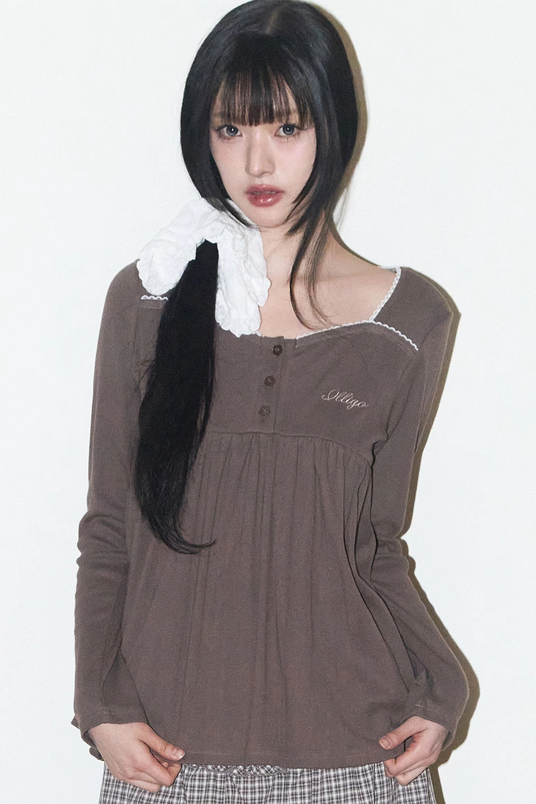 일리고 플레어 셔링 롱슬리브 브라운 상품 이미지 3