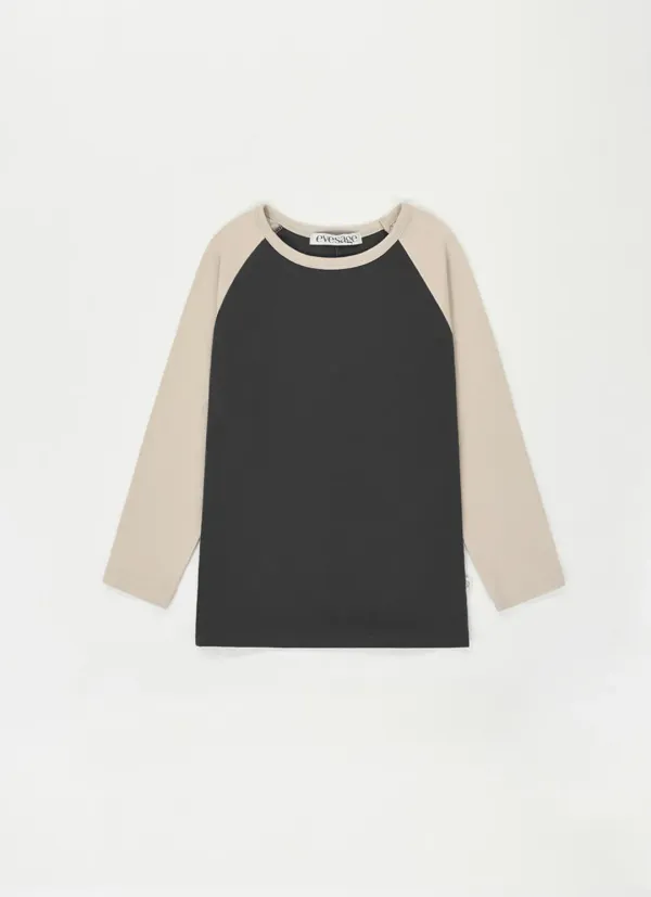 Raglan Sleeve span tee (charcoal)