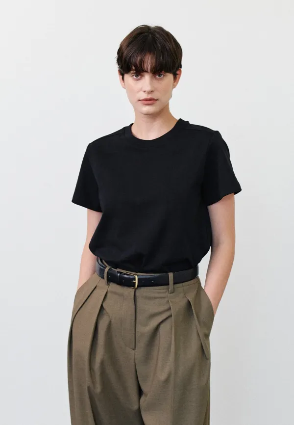 SOLID HALF T-SHIRT - BLACK