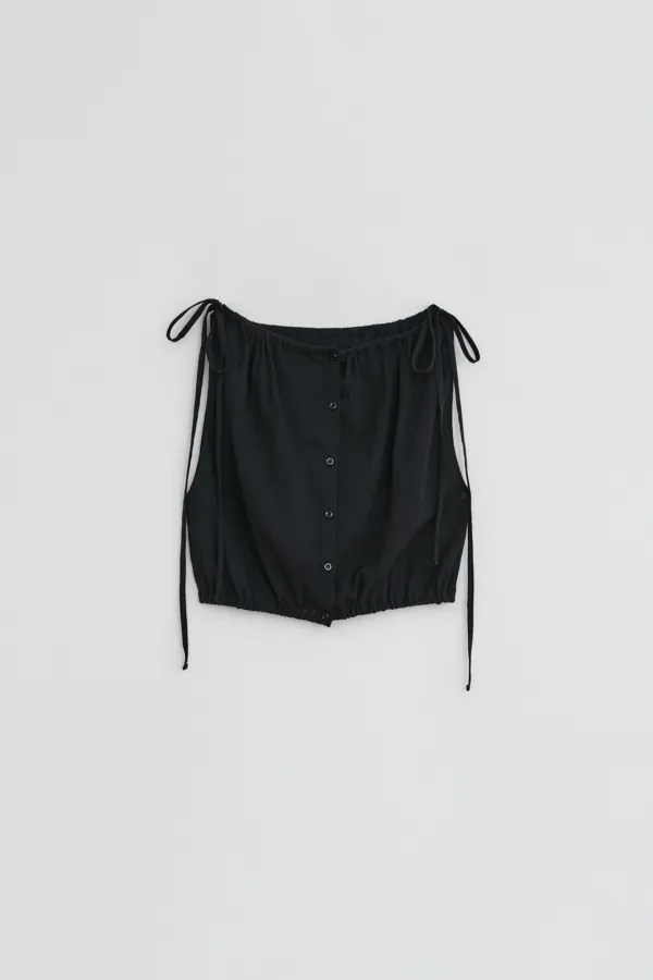 STRING SLEEVELESS BLOUSE