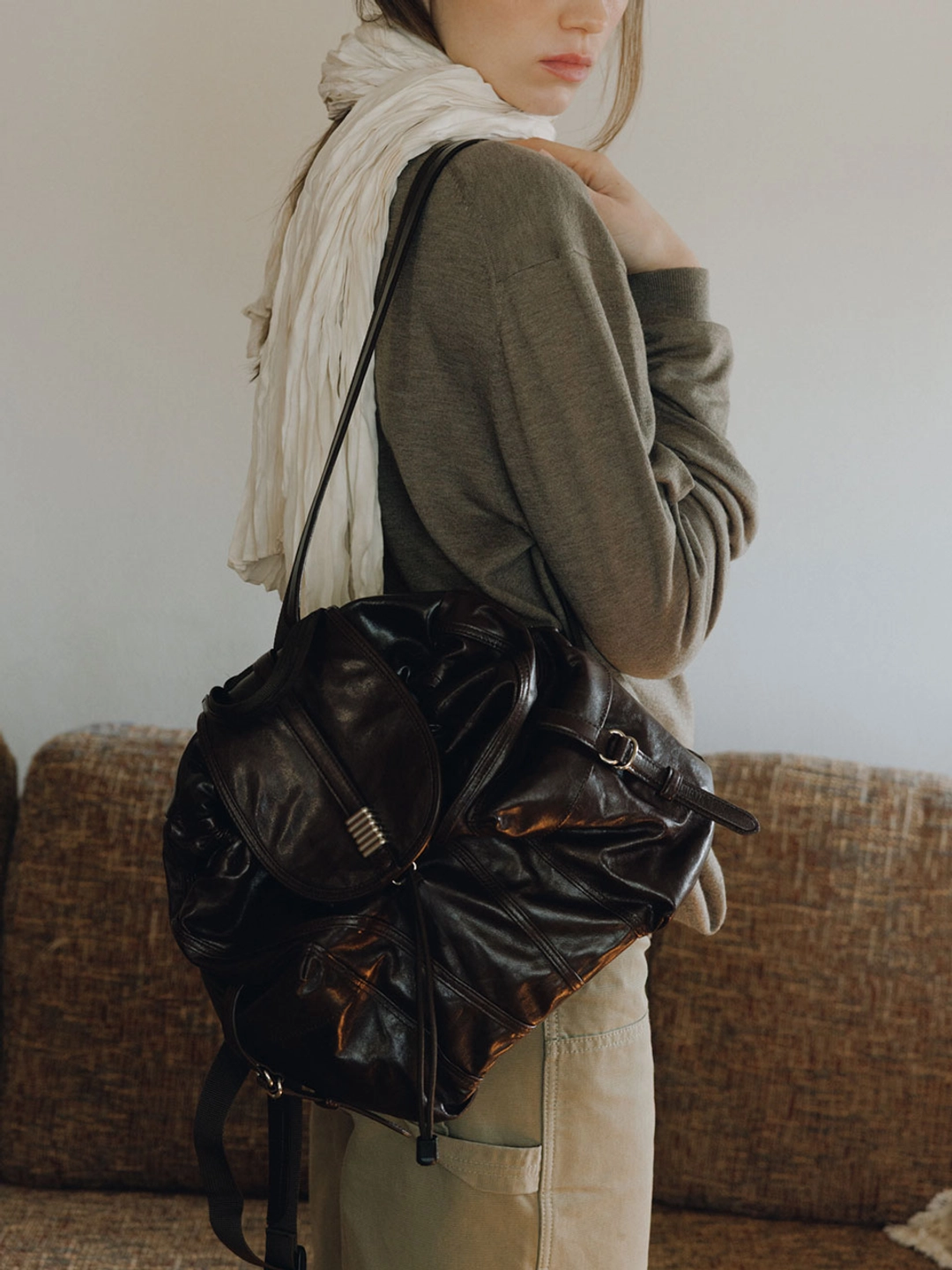 루에브르 Scarabee Backpack Small (leather ver.) FA6SC362_2color 상품 이미지 1