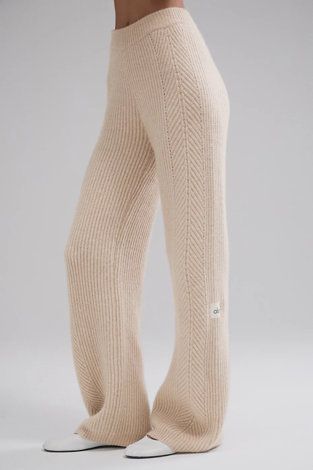 알로요가 Winter Magic Cashmere Wide Leg Pant - Birch Heather 상품 이미지 3