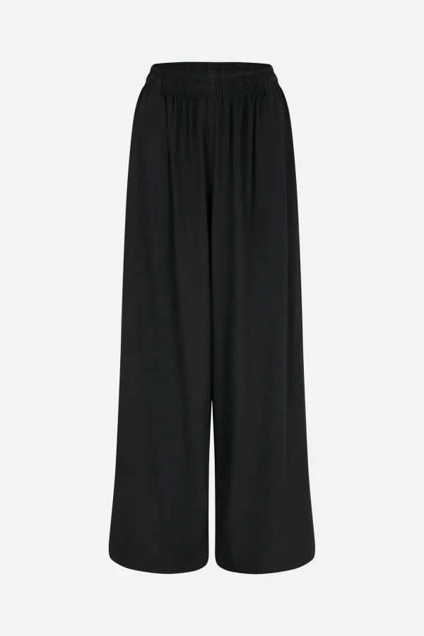 made off string pants