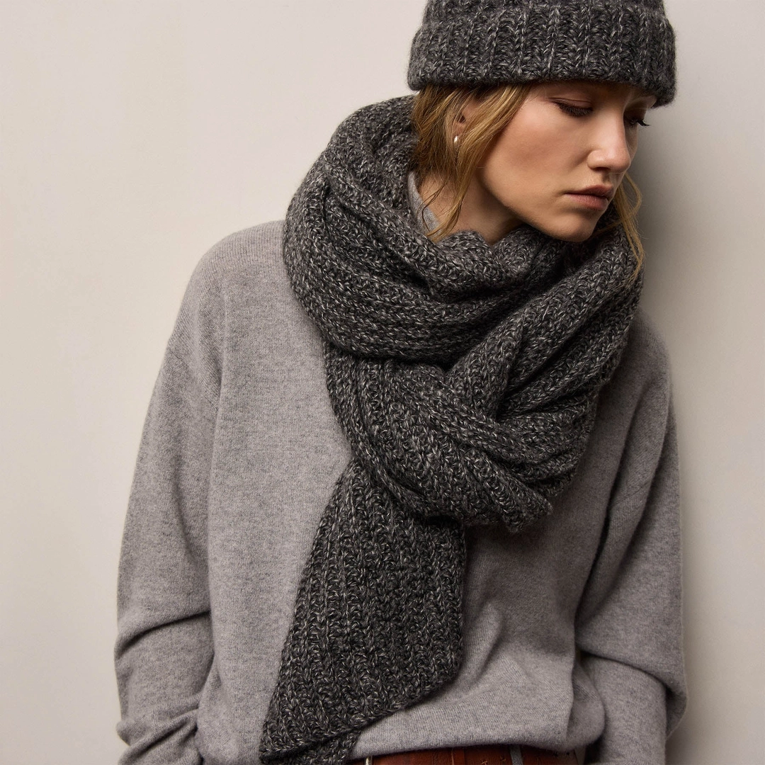 제임스펄스 Cashmere Silk Marl Scarf - Black Mix 상품 이미지 2