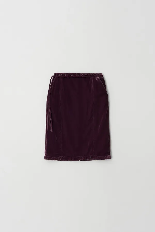 Velvet Belted Embroidered Skirt (purple)