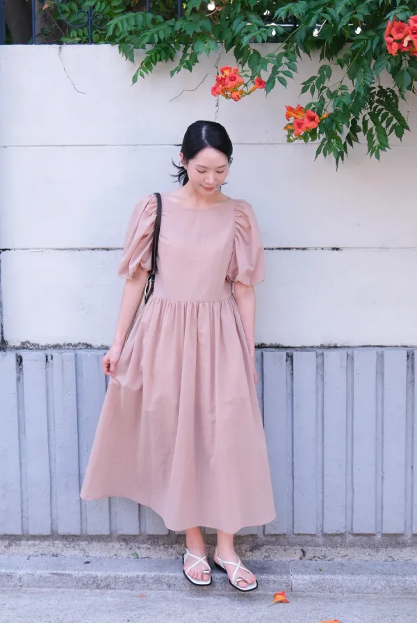 Claire Puff Dress (Nude)