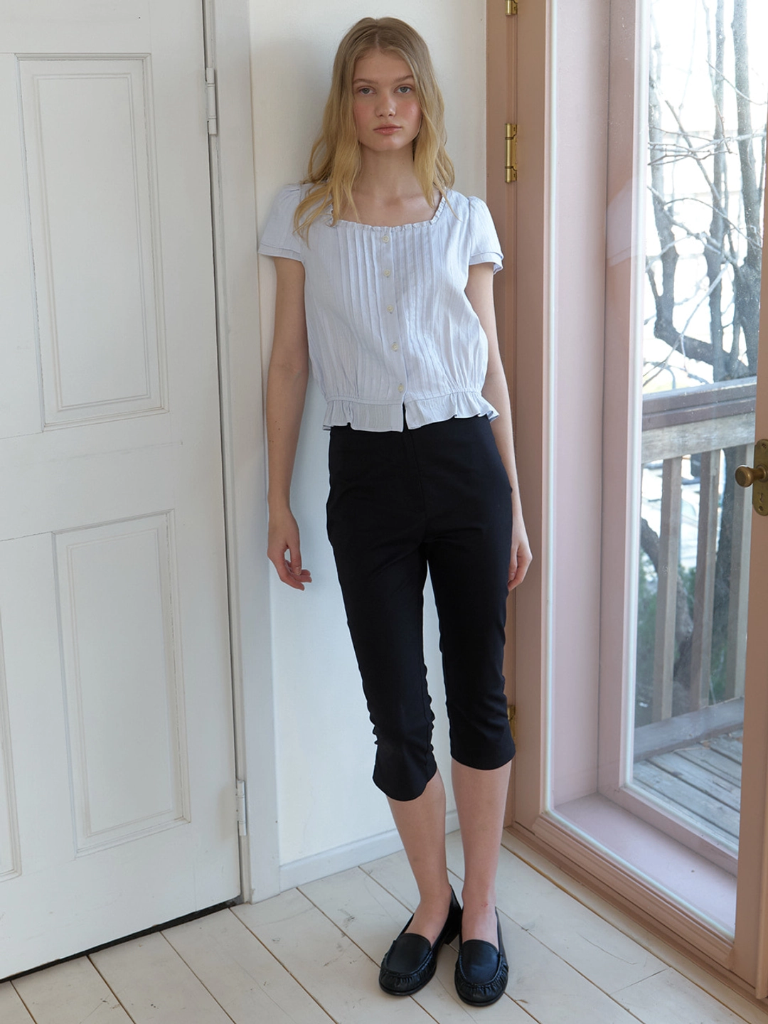 어몽 A SLIT CAPRI PANTS_BLACK 상품 이미지 2