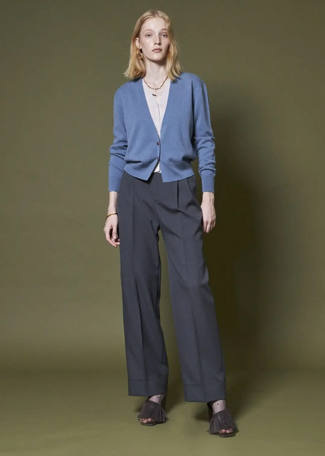 메종드이네스 STRAIGHT TUCK SLACKS_CHARCOAL 상품 이미지 2