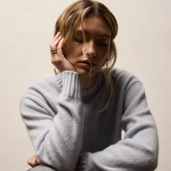 Lightweight Textured Cashmere Crew - Pale Blue