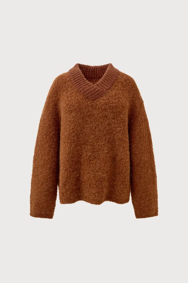 Boucle v-neck knit (brown, black)