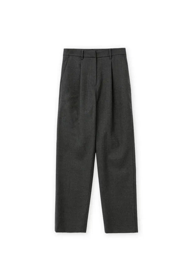 W One Tuck Pants, Charcoal