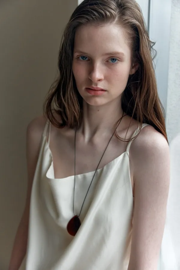 Drop Formica Necklace