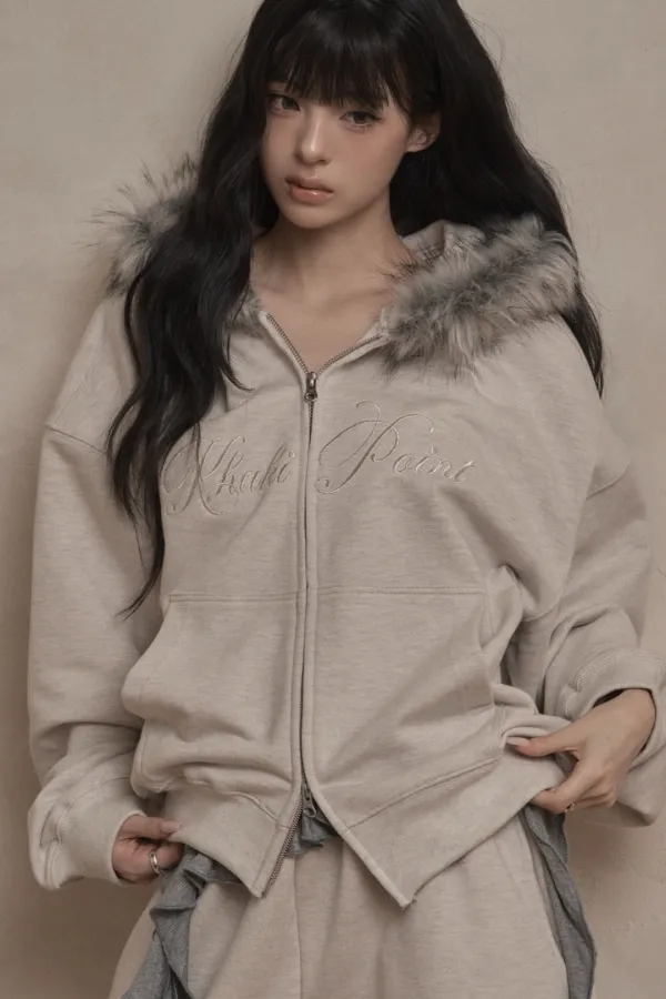Lettering Fur Hood Zip-up (oatmeal)