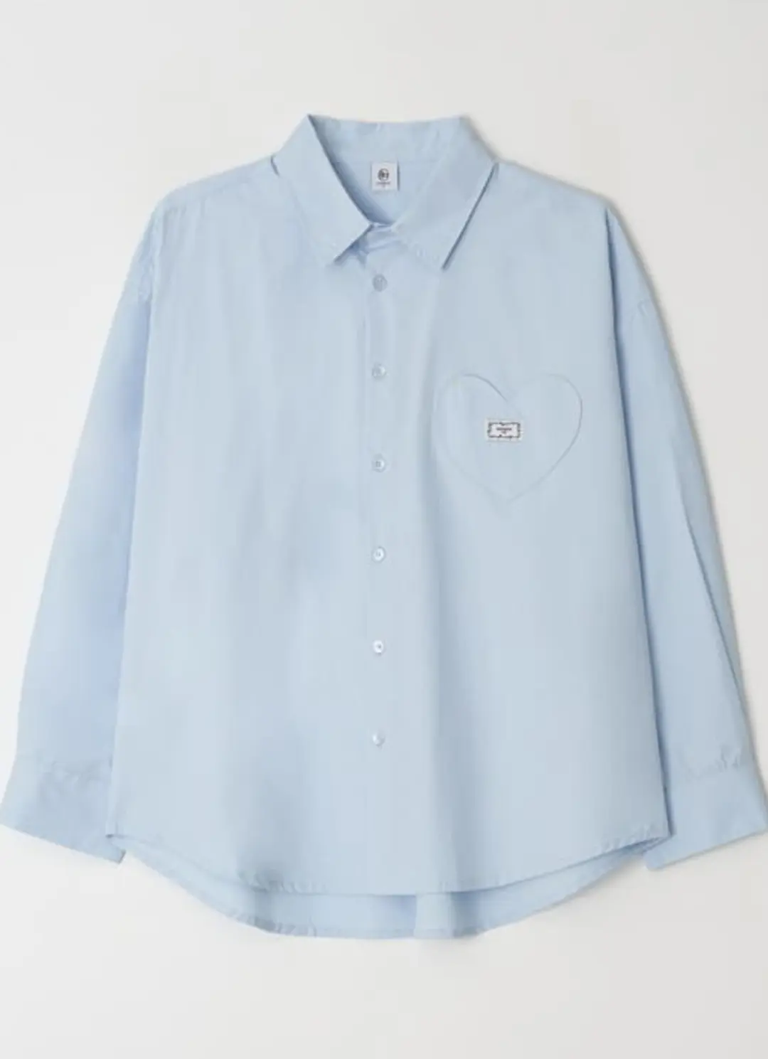 론론 STITCH HEART POCKET OVER FIT SHIRT SKY 상품 이미지 3