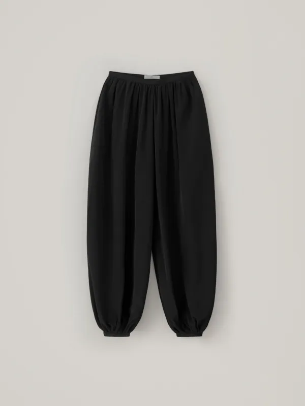 Fluid Volume Pants - Black