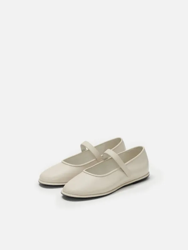 Danghye mary jane shoes Ivory