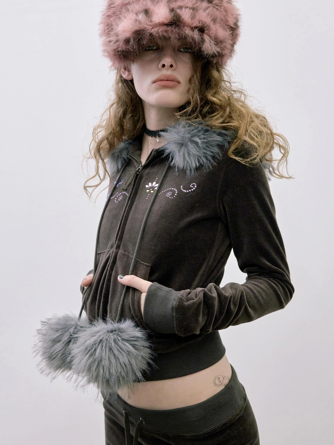 스컬프터 Velour Track Hooded Zip-Up Brown 상품 이미지 1