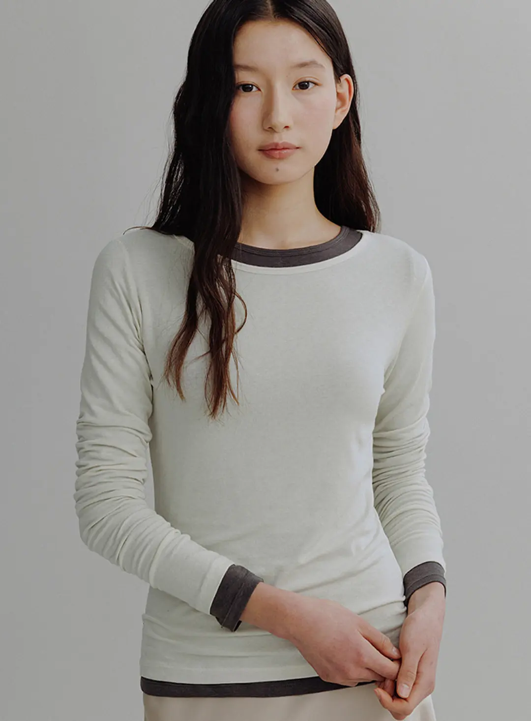 망고매니플리즈 NILAH LAYERED TEE_MUTE CREAM 상품 이미지 2
