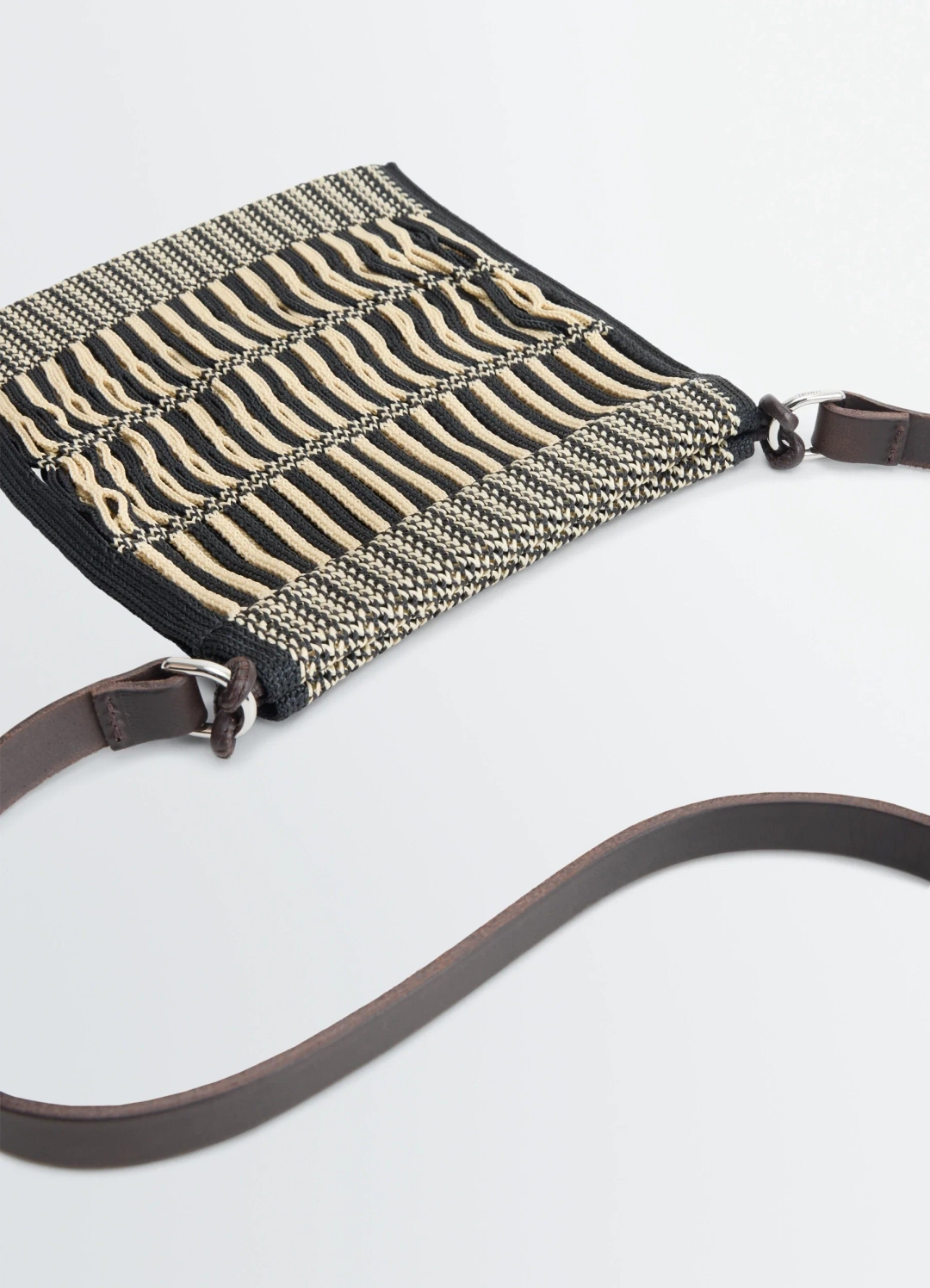 르메르 MINI CROSSBODY FILT NET BAG 상품 이미지 3