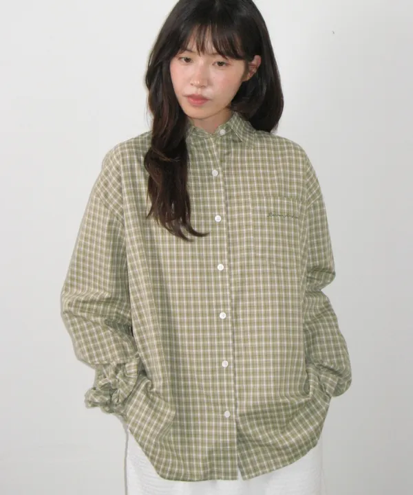 SCRUNCHIE SET LETTERING OVER FIT CHECK SHIRT OLIVE