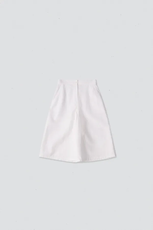 24716_Linen-blend shorts